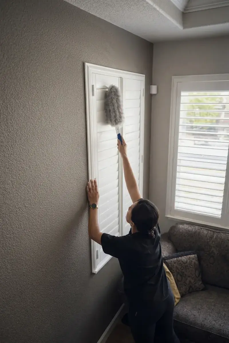 Interior Window Cleaning in the East Bay | The Suited Cleaners